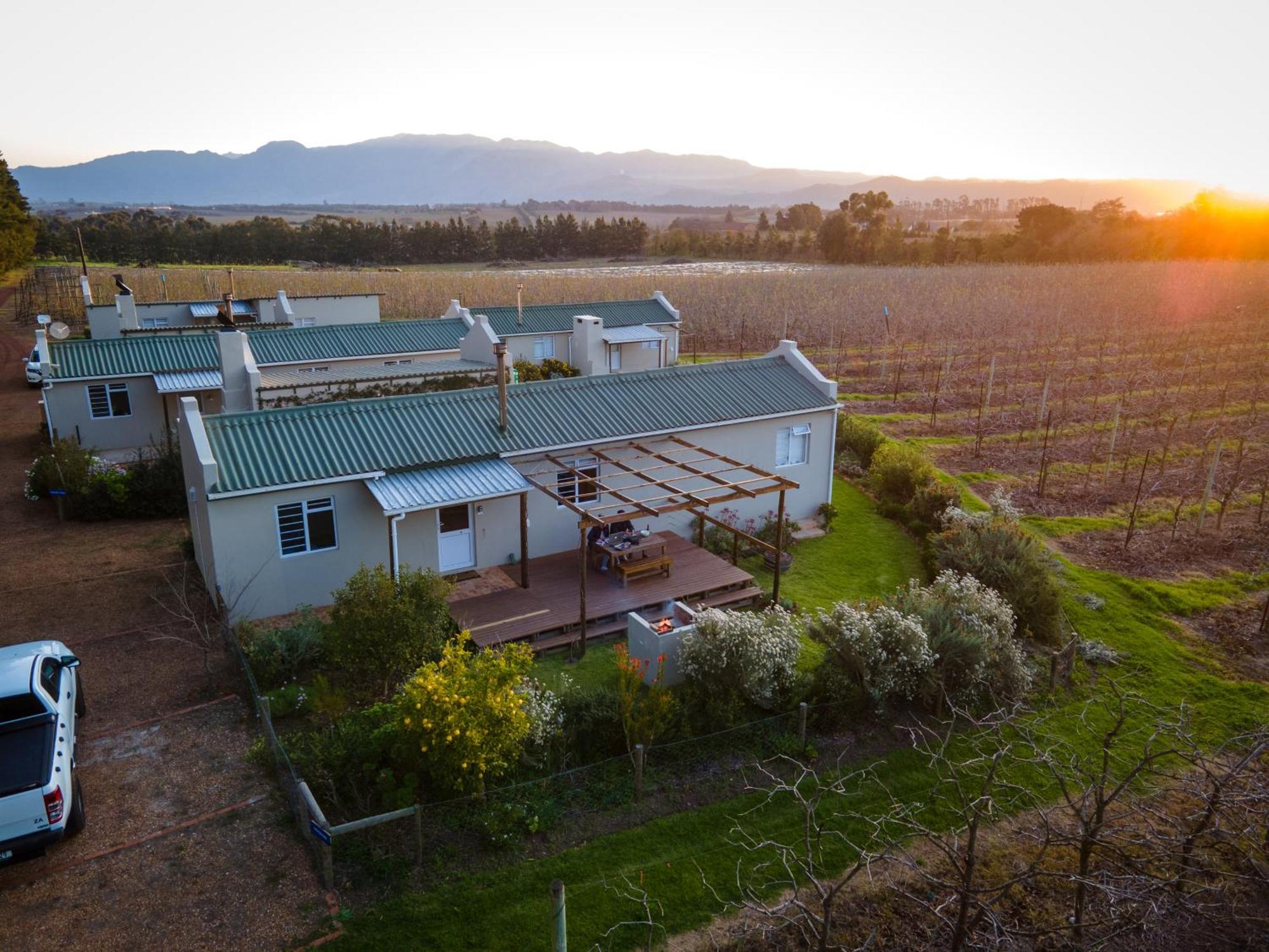 Moortop Cottages Elgin  Bagian luar foto